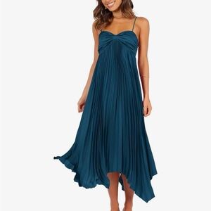 Elegant Teal Pleated Dress